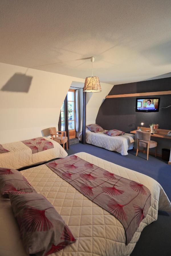 Logis Hotel Restaurant & Spa Les Remparts サレ エクステリア 写真