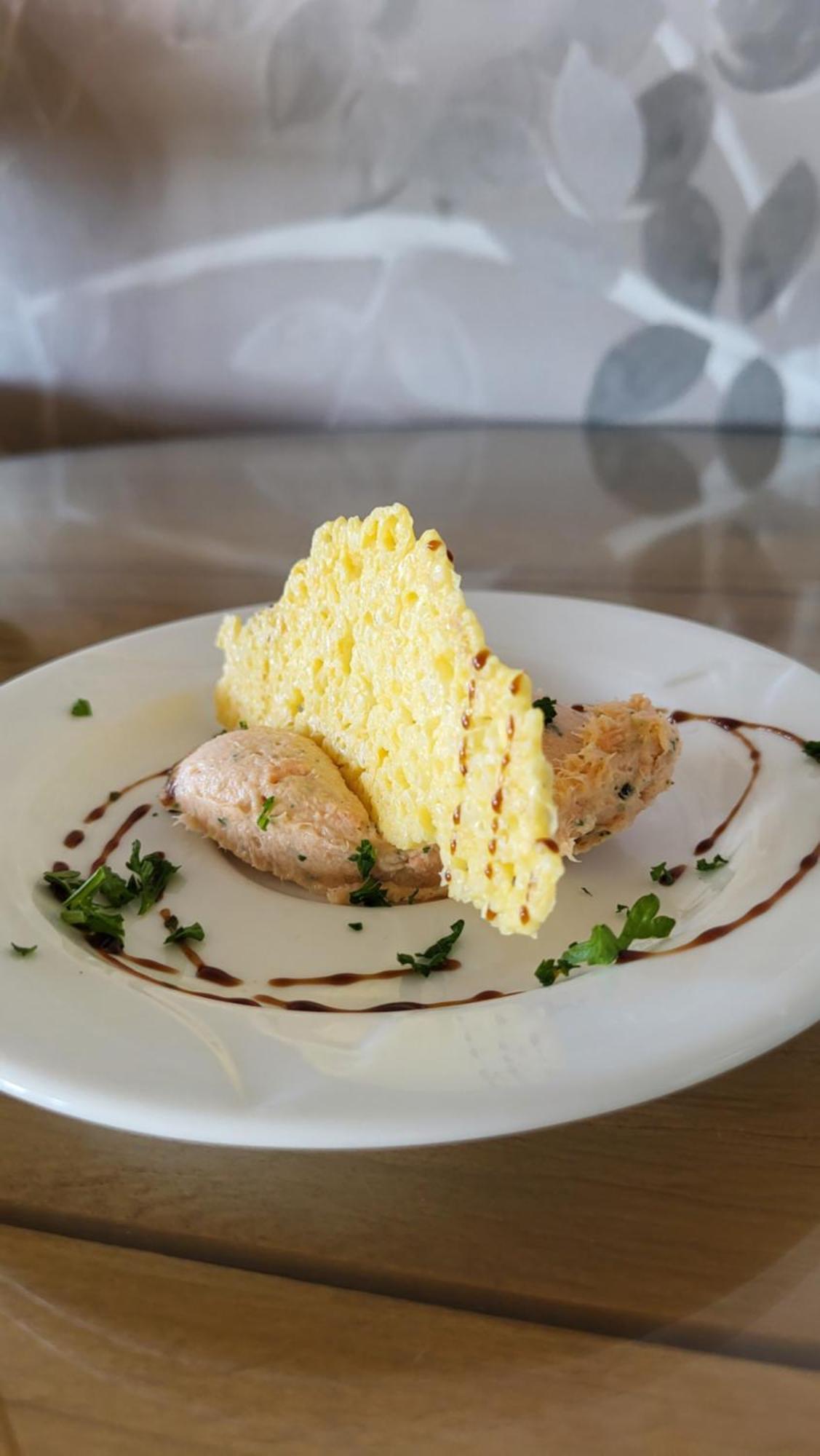 Logis Hotel Restaurant & Spa Les Remparts サレ エクステリア 写真