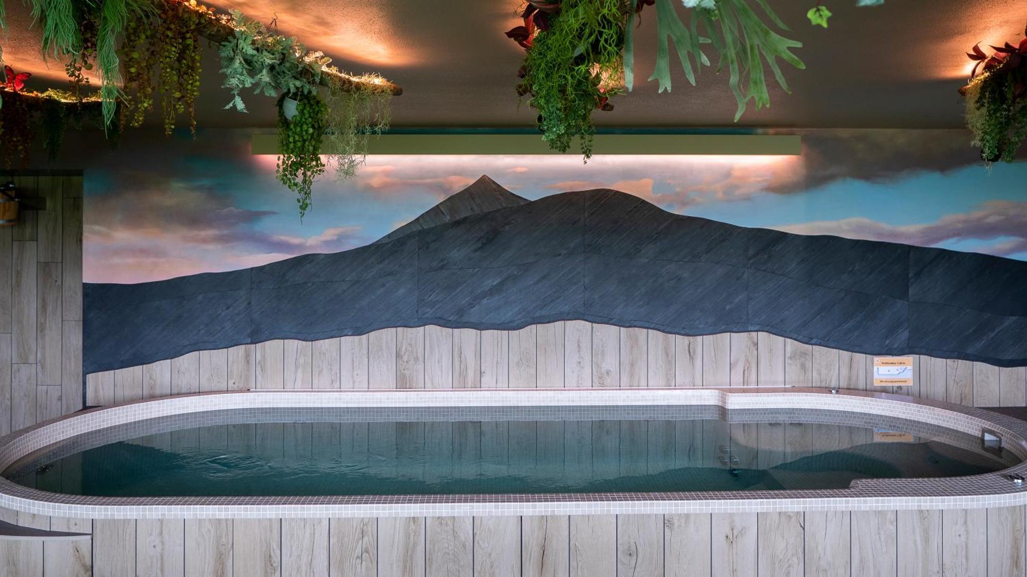 Logis Hotel Restaurant & Spa Les Remparts サレ エクステリア 写真